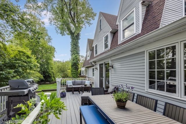 49 Highland Ave, Montclair Twp., NJ 07042