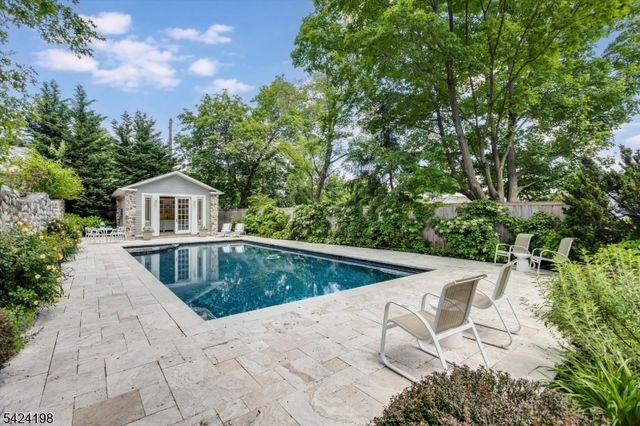 49 Highland Ave, Montclair Twp., NJ 07042
