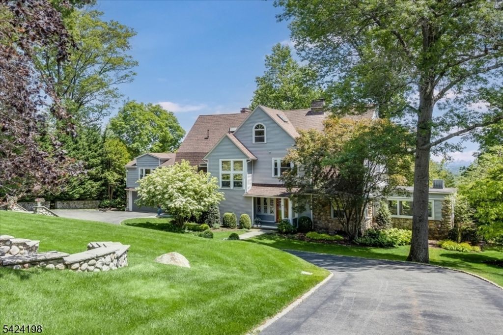 49 Highland Ave, Montclair Twp., NJ 07042