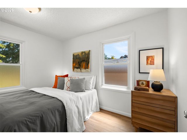 6612 Se 70th Ave, Portland, OR 97206