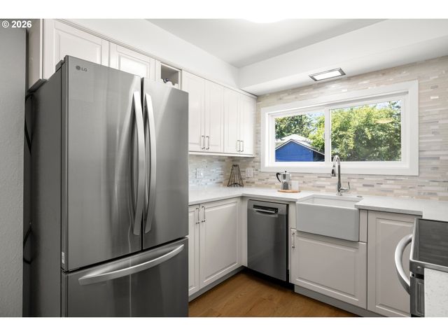 6612 Se 70th Ave, Portland, OR 97206