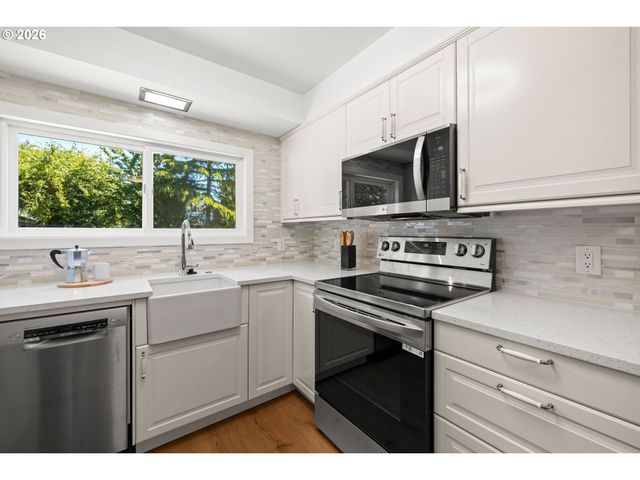 6612 Se 70th Ave, Portland, OR 97206
