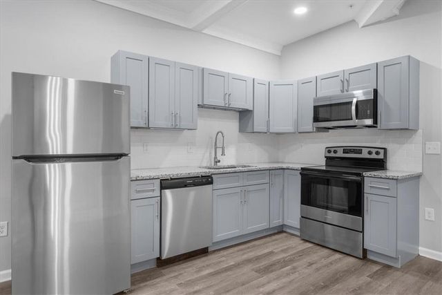 5399 Northland Drive NE 402, Sandy Springs, GA 30342