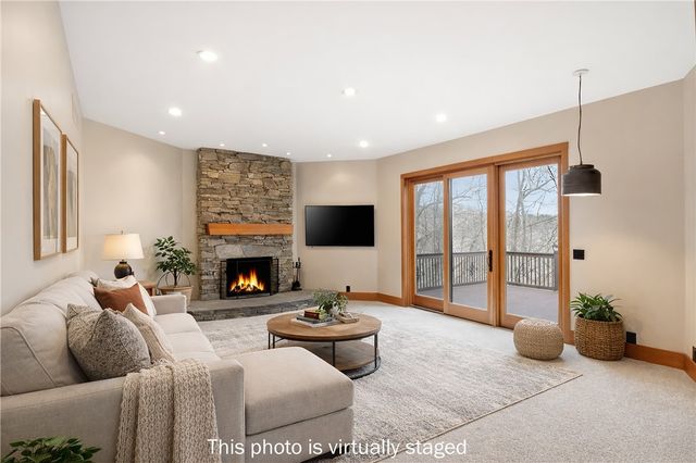 42 Lake Lacoma Drive, Perinton, NY 14534