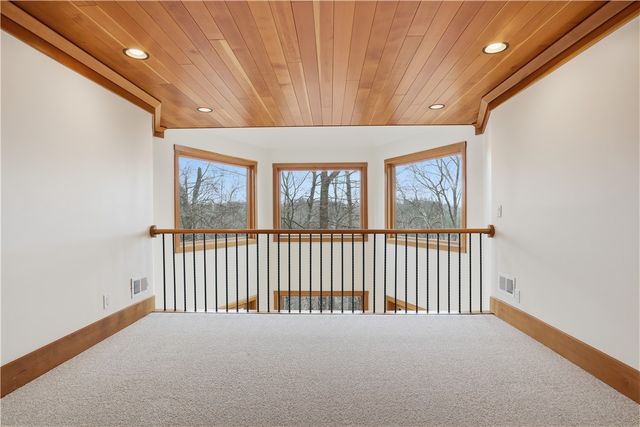 42 Lake Lacoma Drive, Perinton, NY 14534