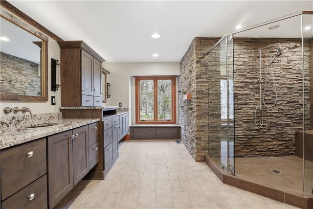 42 Lake Lacoma Drive, Perinton, NY 14534