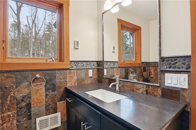 42 Lake Lacoma Drive, Perinton, NY 14534