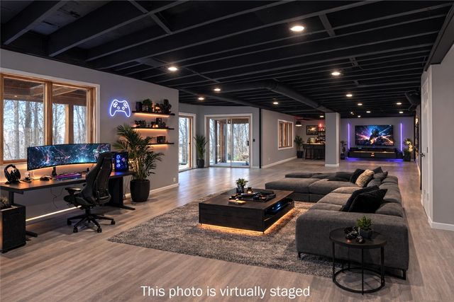 42 Lake Lacoma Drive, Perinton, NY 14534