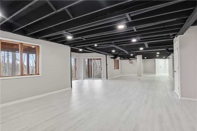 42 Lake Lacoma Drive, Perinton, NY 14534