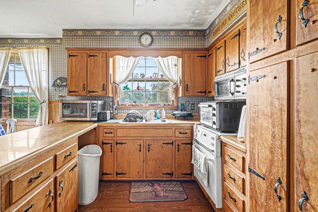 429 Menees Ln, Madison, TN 37115