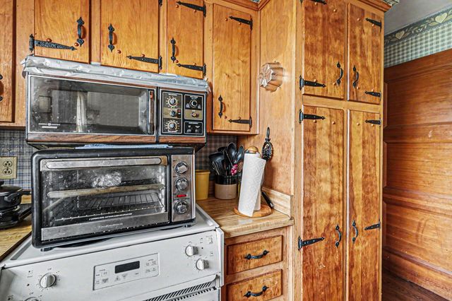 429 Menees Ln, Madison, TN 37115