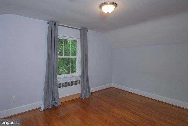 208 SALEM AVE, Front Royal, VA 22630