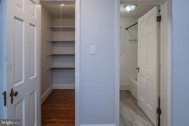 208 SALEM AVE, Front Royal, VA 22630