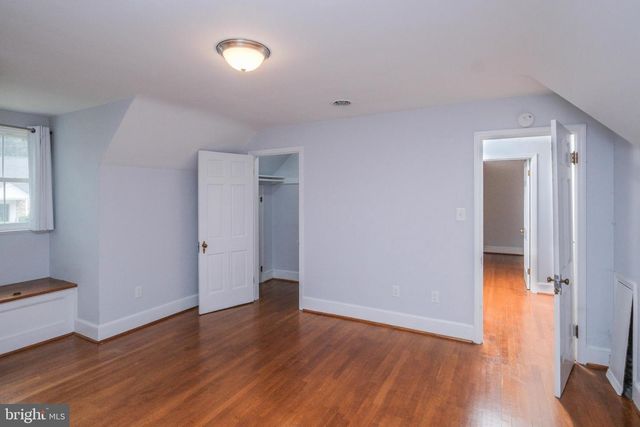 208 SALEM AVE, Front Royal, VA 22630