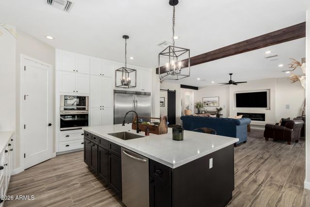 35478 N FIELDVIEW Drive, San Tan Valley, AZ 85140