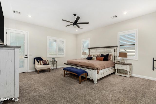 35478 N FIELDVIEW Drive, San Tan Valley, AZ 85140