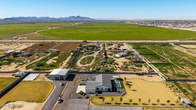 35478 N FIELDVIEW Drive, San Tan Valley, AZ 85140