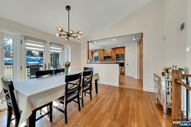 460 New Bridge Road, Bergenfield, NJ 07621