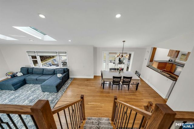 460 New Bridge Road, Bergenfield, NJ 07621