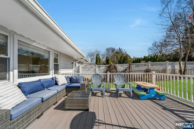 460 New Bridge Road, Bergenfield, NJ 07621
