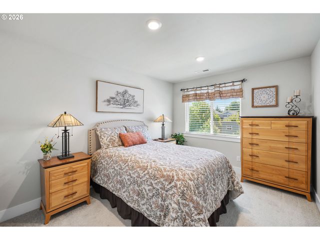 13806 Ne 102ND St, Vancouver, WA 98682