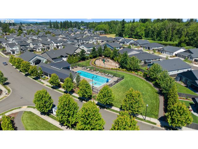 13806 Ne 102ND St, Vancouver, WA 98682