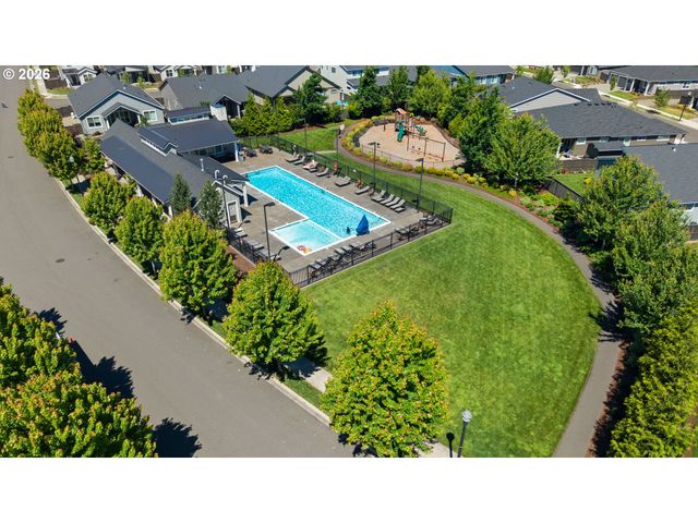 13806 Ne 102ND St, Vancouver, WA 98682