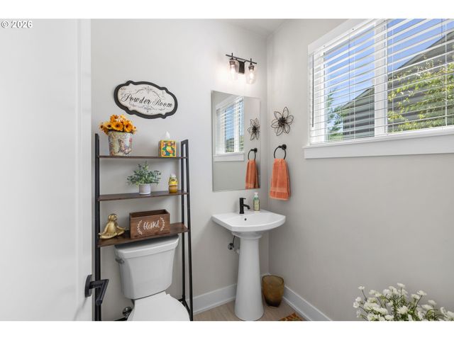 13806 Ne 102ND St, Vancouver, WA 98682