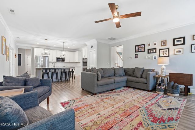 834 Winston Pines Drive, Aberdeen, NC 28315