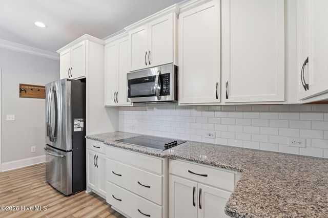 834 Winston Pines Drive, Aberdeen, NC 28315