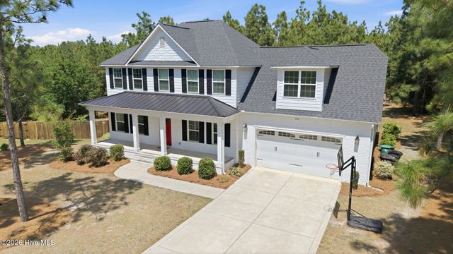 834 Winston Pines Drive, Aberdeen, NC 28315