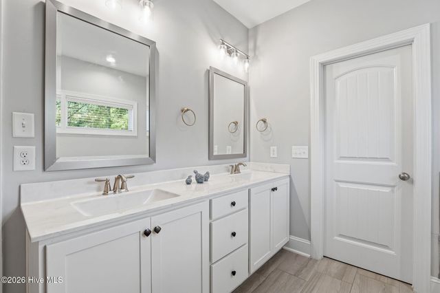 834 Winston Pines Drive, Aberdeen, NC 28315