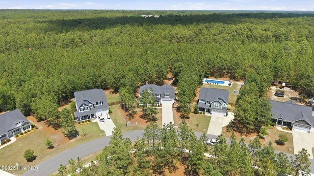 834 Winston Pines Drive, Aberdeen, NC 28315