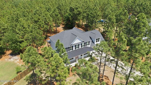 834 Winston Pines Drive, Aberdeen, NC 28315