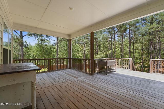 834 Winston Pines Drive, Aberdeen, NC 28315