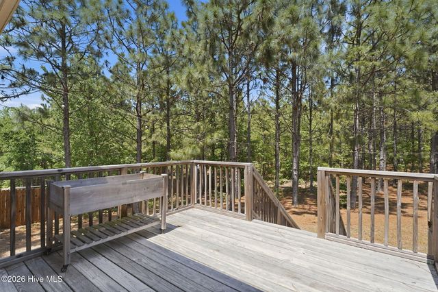 834 Winston Pines Drive, Aberdeen, NC 28315