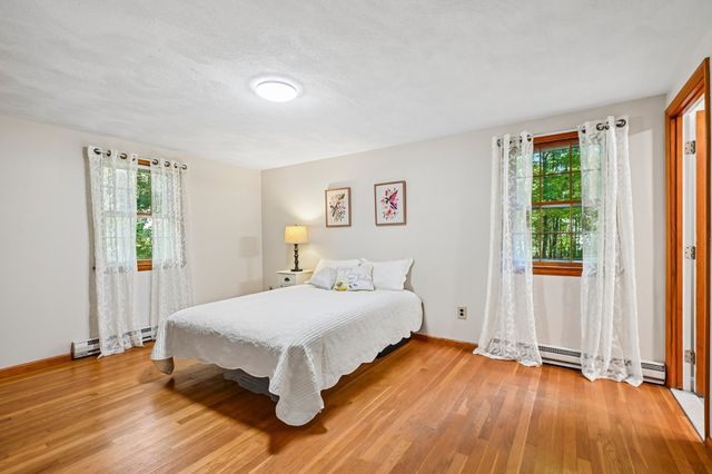 180 Hudson Rd, Stow, MA 01775