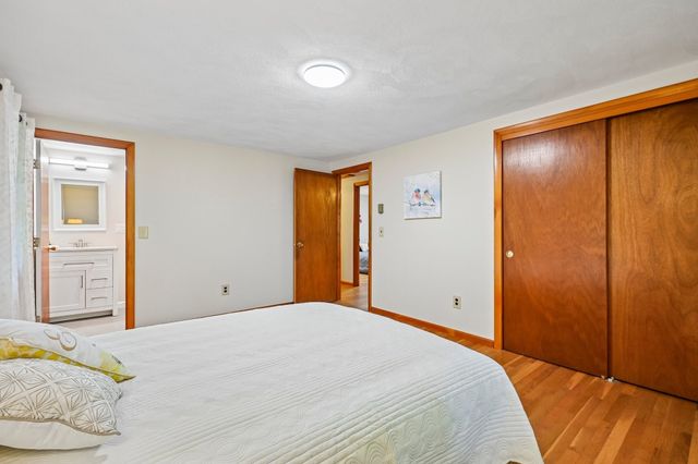 180 Hudson Rd, Stow, MA 01775
