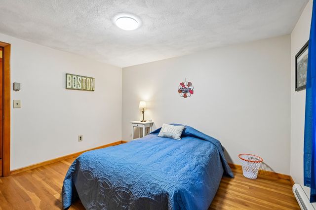 180 Hudson Rd, Stow, MA 01775