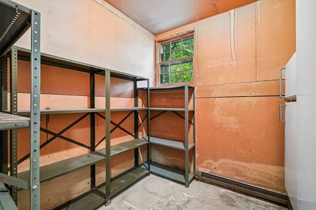 180 Hudson Rd, Stow, MA 01775
