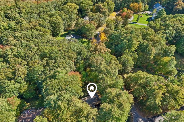 180 Hudson Rd, Stow, MA 01775