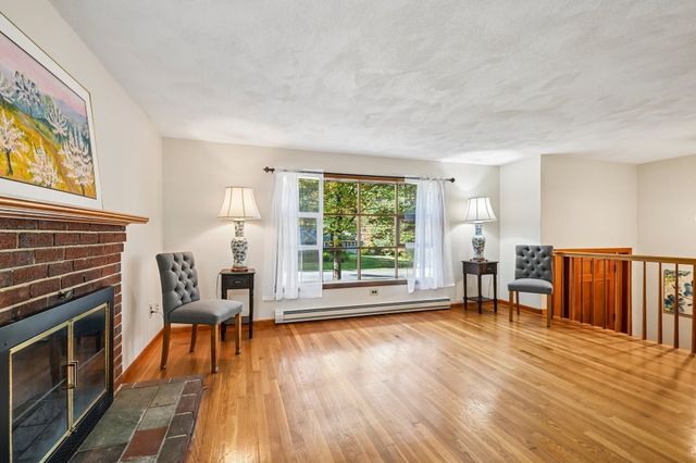 180 Hudson Rd, Stow, MA 01775