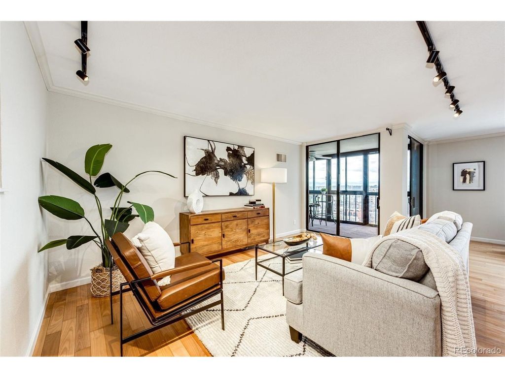 1551 Larimer St 1702, Denver, CO 80202