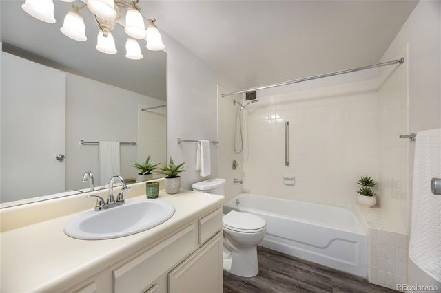 14050 E Linvale Place 102, Aurora, CO 80014