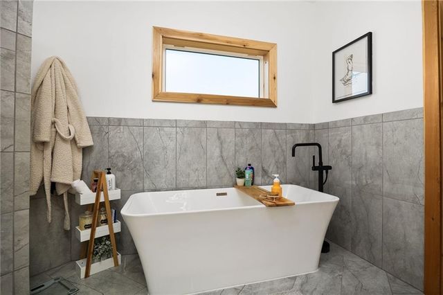 7300 80th Road, St Joseph, MO 64507