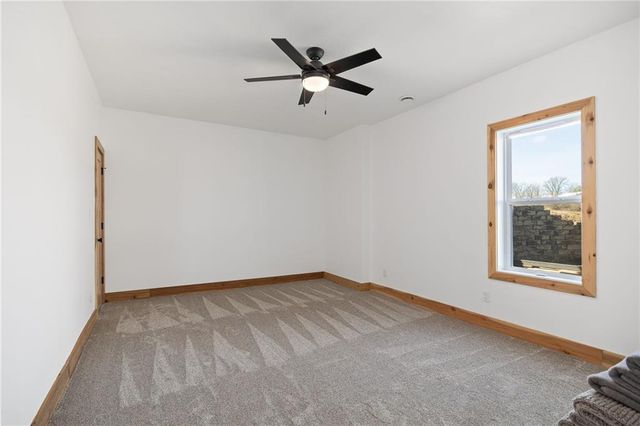 7300 80th Road, St Joseph, MO 64507