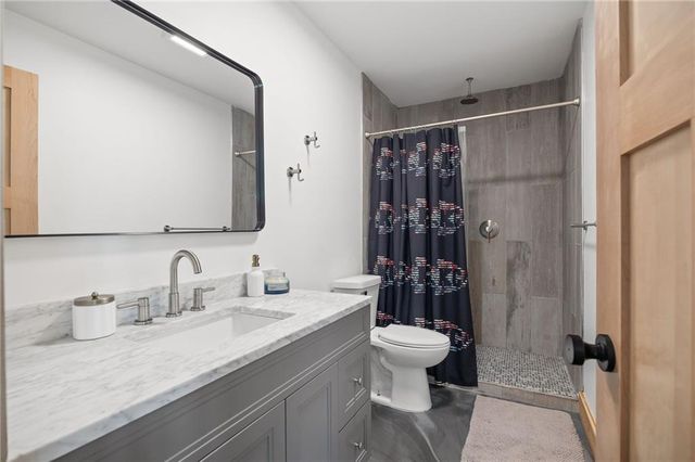 7300 80th Road, St Joseph, MO 64507