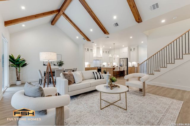 206 Roaring Creek, Boerne, TX 78006