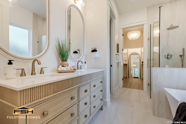 206 Roaring Creek, Boerne, TX 78006