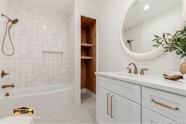 206 Roaring Creek, Boerne, TX 78006